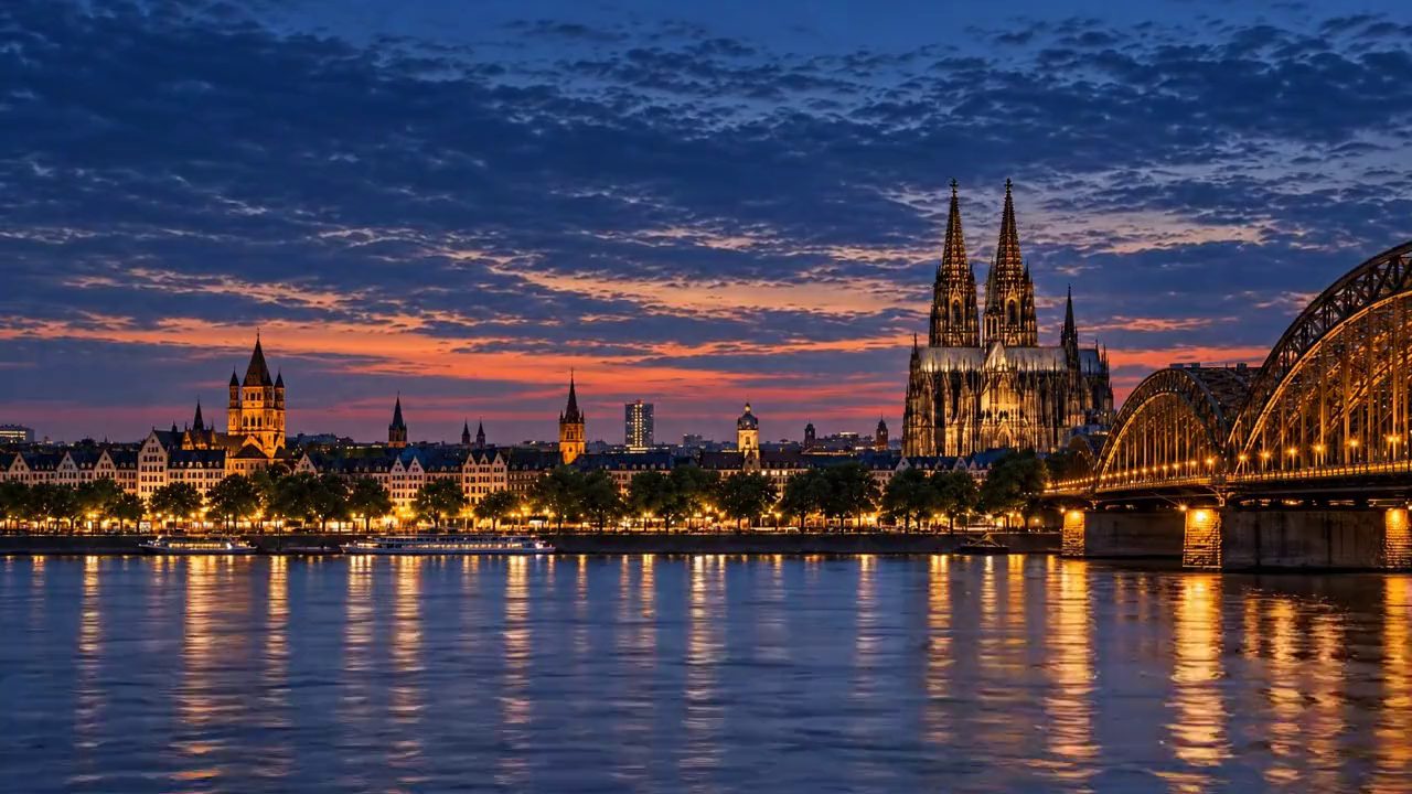 Köln bei Nacht — PremiumKI